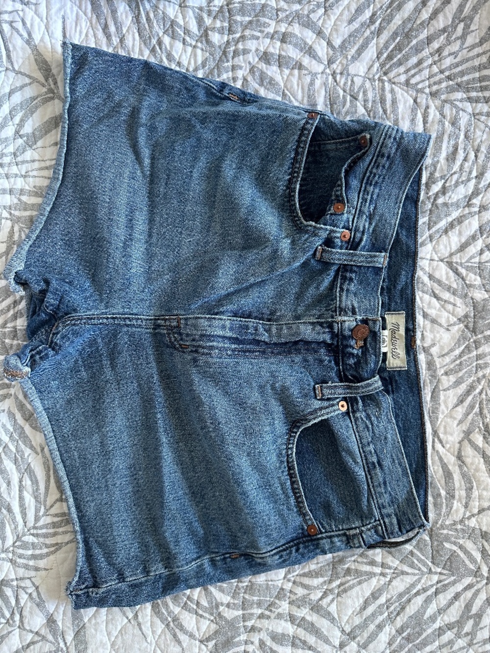 Madewell The Mom Jean Short